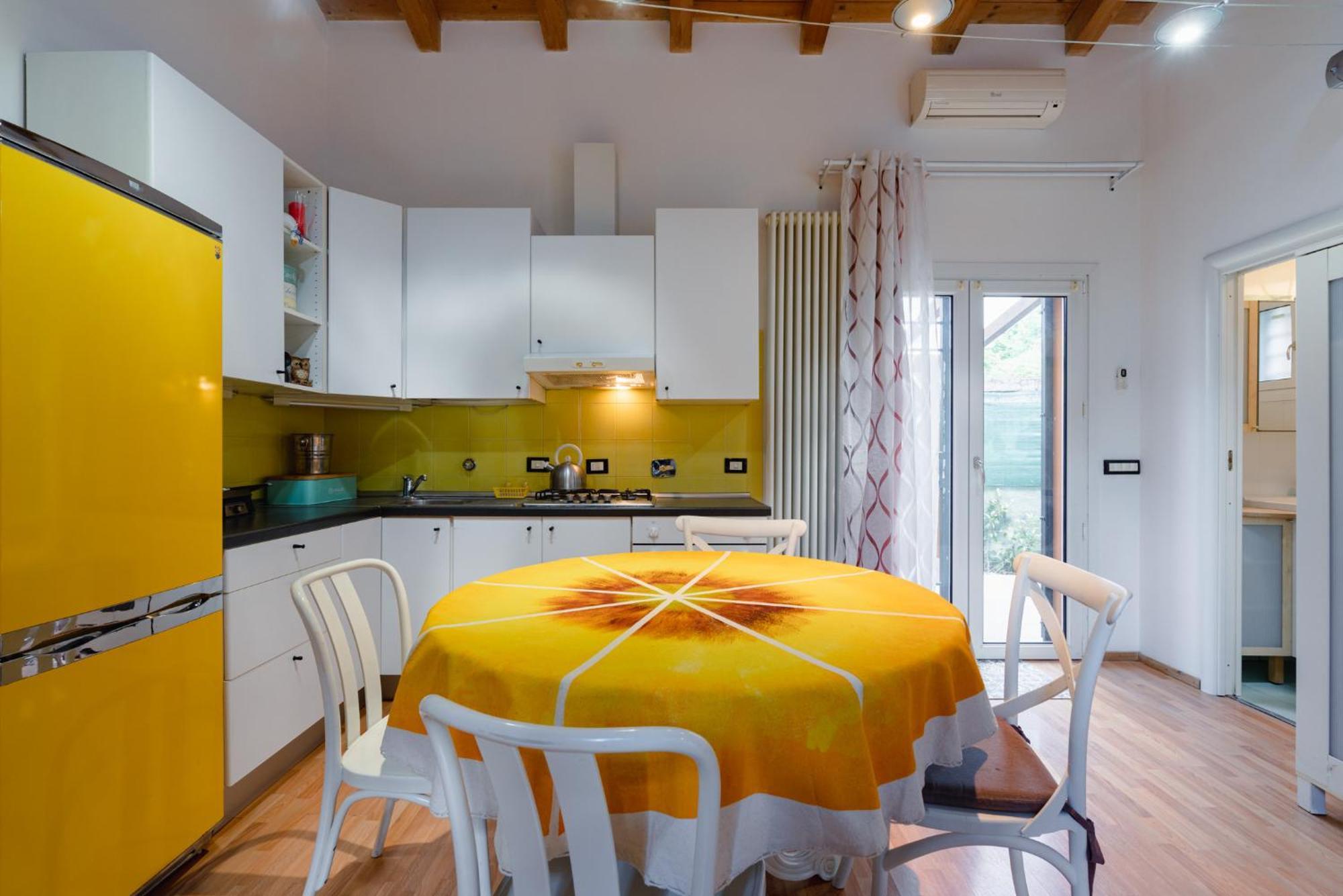 Апартаменти Authentic Bologna Relax: 10 Minutes From The Heart Of Town Екстер'єр фото